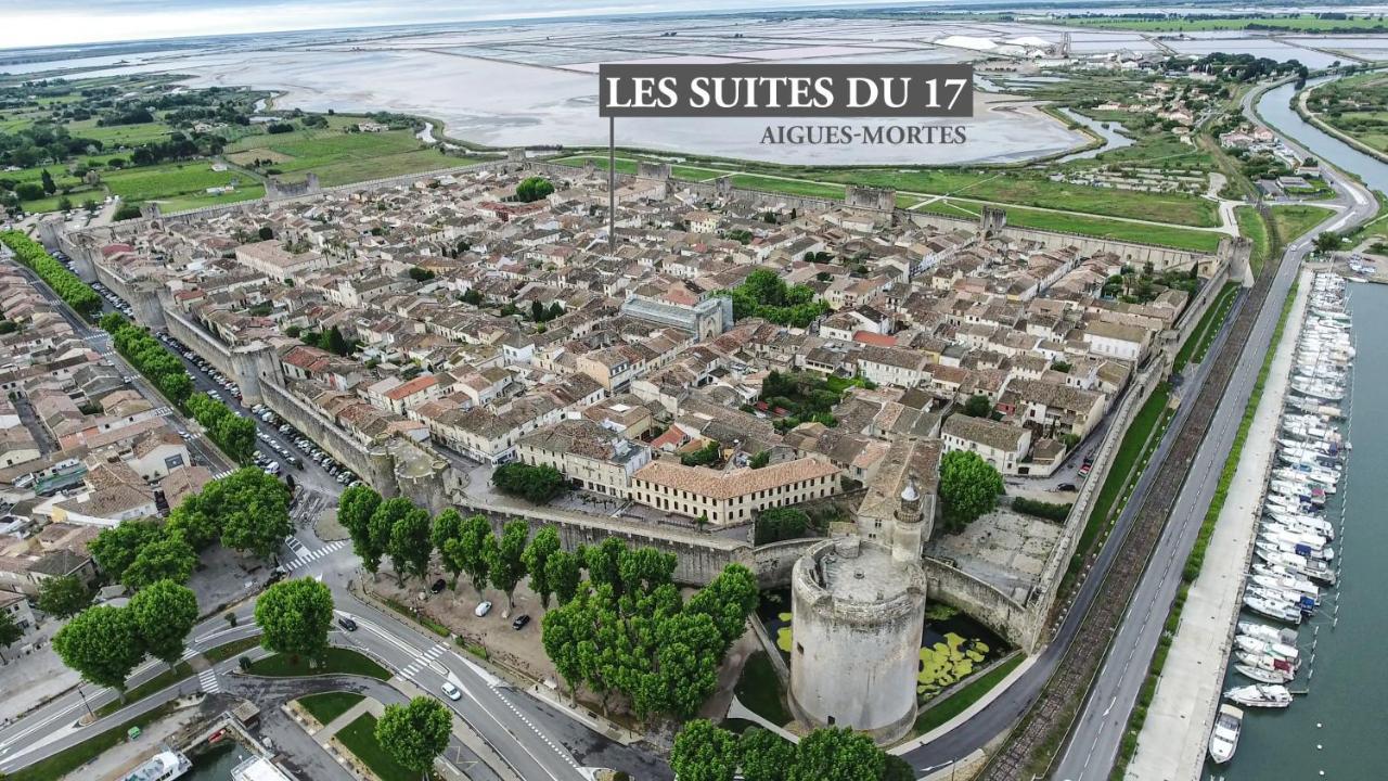 Les Suites Du 17 Aigues-Mortes Exterior photo